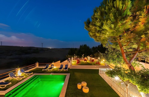 Palomeque House | La Espada Rural Villa: Country House for Groups in Castilla