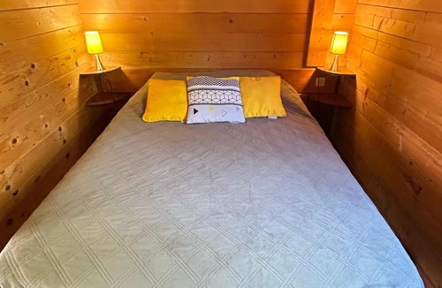 Saint-More Ski Chalet | La Roche du Moulin