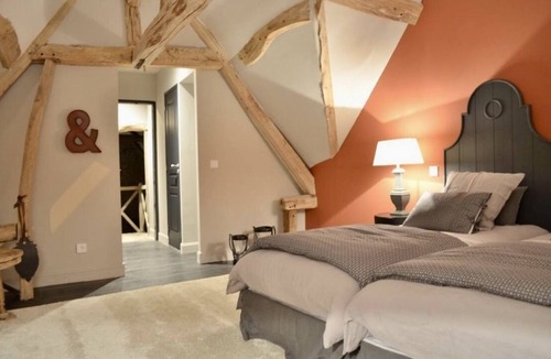 Le Deluge House | Le Paddock