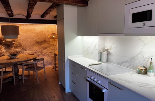 Benifallet Cottage | Lo Mirador de les Roques, a rural house with spectacular views