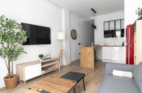 Puerta del Angel Apartment | Loft Navas B by Property