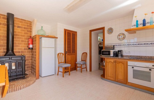 Sencelles House | Lovely home in Sencelles with private swimming pool, can be inside or outside
