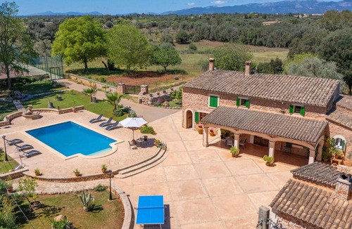 Sencelles House | Lovely home in Sencelles with private swimming pool, can be inside or outside
