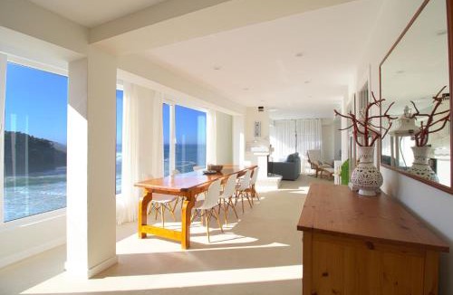 Alfoz de Lloredo House | Luaña Beach House