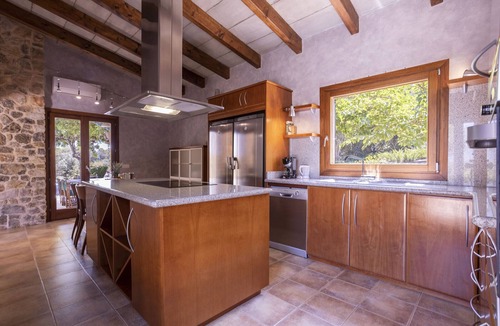 Inca Villa | Luxurious country house with pool, 4 bedrooms, 3 bathrooms, Wi-Fi and barbecue