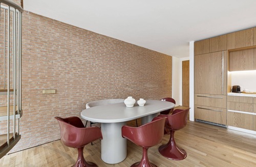 Ciudad Jardin Apartment | Luxury Duplex in Caledonian Building with Pool, Spa & Parking – North Madrid Pradillo Premium I