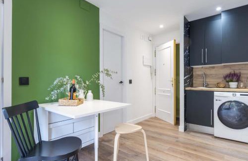 Quintana Apartment | Madrid elegante apartamento con terraza