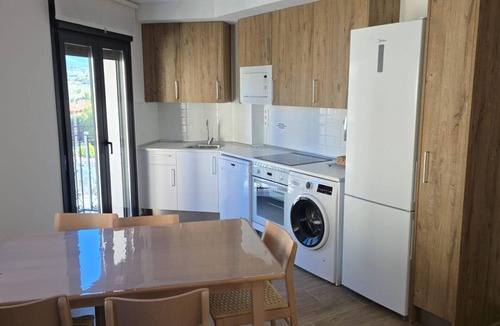 Jaca Apartment | Modern Duplex in the Heart of Jaca for 6 People