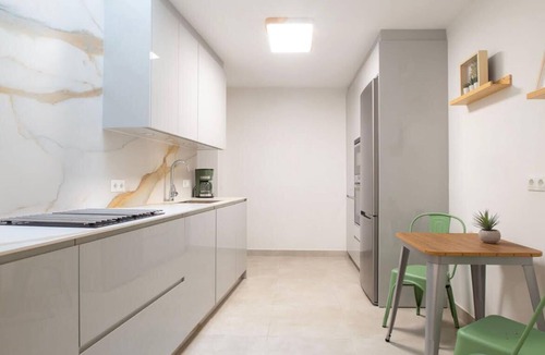 Estepona Villa | Modern Villa, steps to the boardwalk & beach