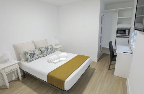 Centro House | Motel