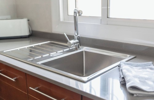 Sant Antoni de Vilamajor Ski Chalet | Near Barcelona and 3 Natural Parks, House, swimming pool, barbecue and garden.