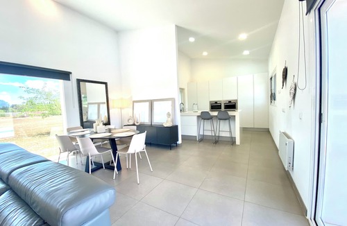 Sencelles Villa | NEW Minimalist H.free Air Conditioning/wifi. Impressive Views of the Tramuntana