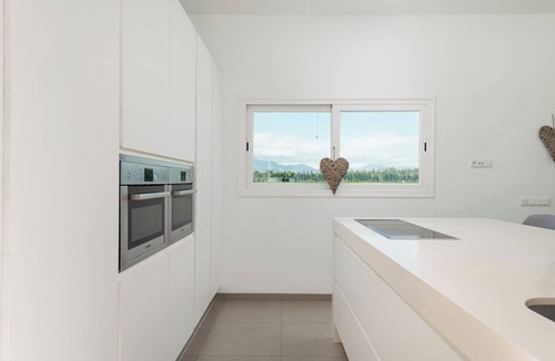 Sencelles Villa | NEW Minimalist H.free Air Conditioning/wifi. Impressive Views of the Tramuntana