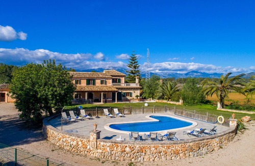 Costitx House | Nice home in Costitx with private swimming pool, can be inside or outside