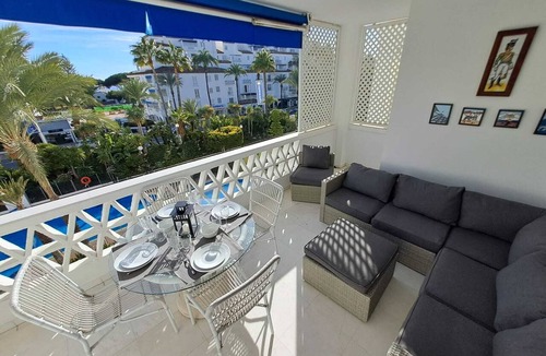 Puerto Banus Apartment | Nuevo!5 Minutos de la Playa Puerto Banus,marbella.edif. Playas del Duque,3 hab