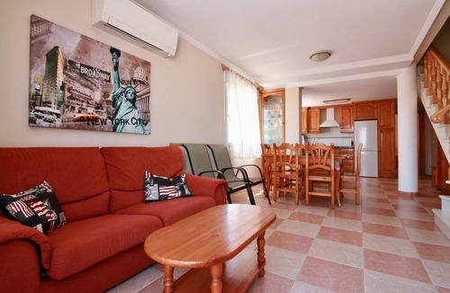 Oliva Apartment | OLIVA HOLIDAYS 3- SEA VIEWS WITH SWIMMING POOL.