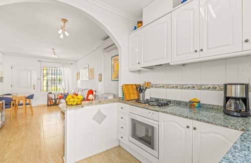 Pilar de la Horadada House | Pet-friendly Holiday Home "Seaside House in El Mojon" with Terrace, A/C & Wi-Fi