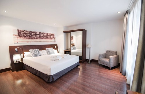 El Arenal Hotel | Petit Palace Marqués Santa Ana