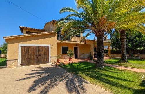 Plamanyola House | Ponton House, Villa with pool, close to Palma town, perfect location