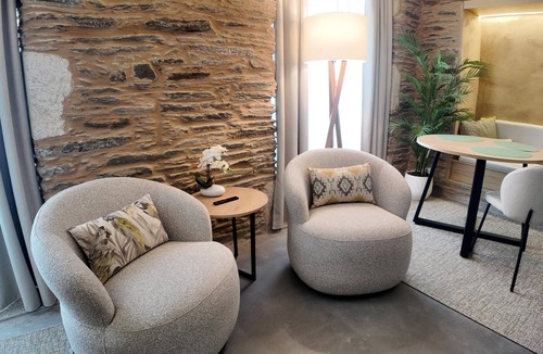 Lugo Apartment | Premium Studio Inside the Walls of Lugo