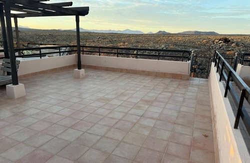 La Oliva House | Private Terrace Majanicho Home