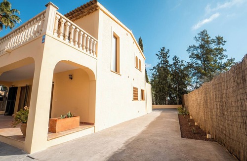 Palma de Mallorca Ski Chalet | Private Villa: Pool, BBQ, and Parking - Palma