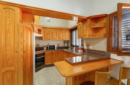 Playa de Arinaga Apartment | Quadruple Room