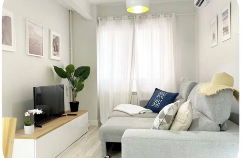 Imperial Apartment | Quiet New Home: Palacio Real, Latina, Rastro, Plaza Mayor, Madrid Río