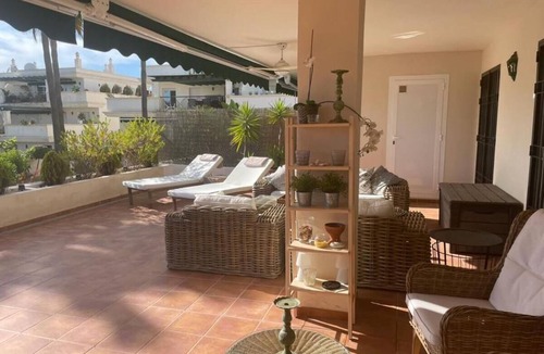 Puerto Banus Apartment | Rosies Place - Fantastic-2-bed-apartment-with-great-terrace-in-Lorcrimar V