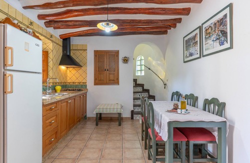Orgiva House | Rural House 'Cortijo Corral Del Gallo' with Mountain Views, Wi-Fi & Air Conditioning