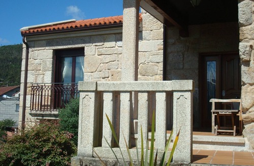Poio Cottage | Rural House in Pontevedra Lar de Vilariño