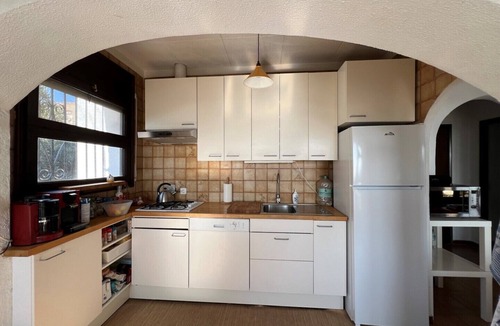 El Mas Fumats House | Rustic holiday home for 6 people, sea view, 3 bedrooms, air conditioning, Wi-Fi