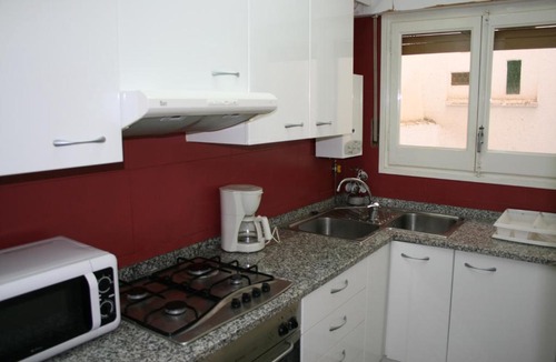 Llanca Apartment | S. Elcano 1-D
