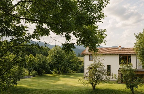 Hondarribia Apartment | Sea&Mountain Retreat in Hondarribia