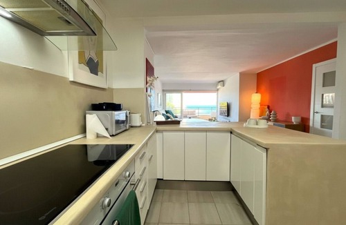Badia de Palma Apartment | Sea View Apartment Between Forest and Beach – Cala Vinyes