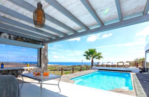 Tabayesco Villa | Sea View Villa mit 5 Schlafzimmern, Heated Pool, PS4, Fitnessraum