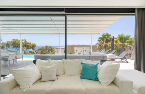Portals Nous House | Seaview Escape less than 5 minutes from the beach