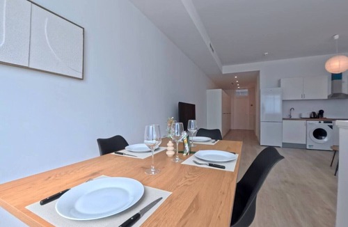 Alcobendas Apartment | Solar Light & WiFi in Madrid North Business Area - 2