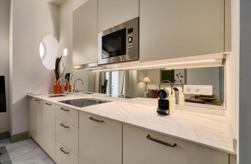 Museo Apartment | Sophisticated apartment with balcony in the heart of Seville