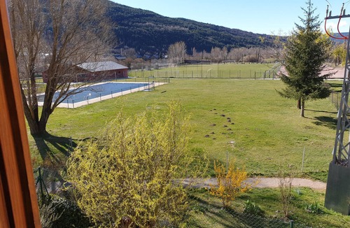 Villanua Apartment | Spacious 2-bedroom apartment with parking in Villanúa