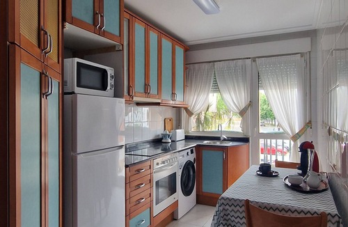 Santander Apartment | Spacious bright apartment, 10 min.de the beaches, Sardinero, Liencres, Virgen del Mar
