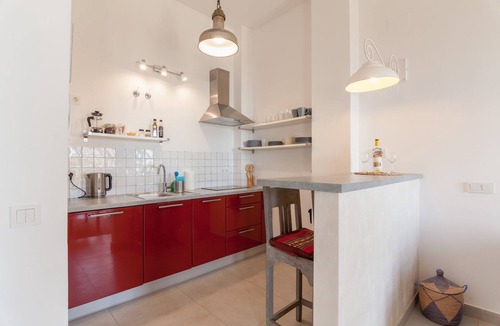 Tarifa Apartment | Studio gound floor with garden and Sea Views