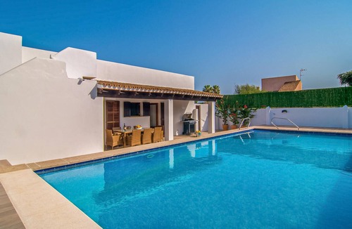 Sa Coma House | Stunning home in Sa Coma with private swimming pool, can be inside or outside