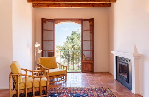 Santa Maria del Cami House | Stunning home in Santa Maria