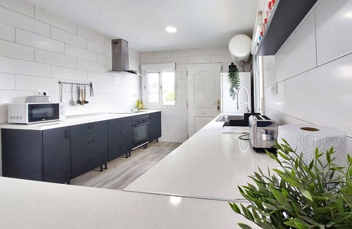 Turis House | Stunning home in Turís