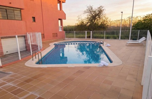 Puzol House | Sunrise overlooking the sea: townhouse with terraces, views and swimming pool