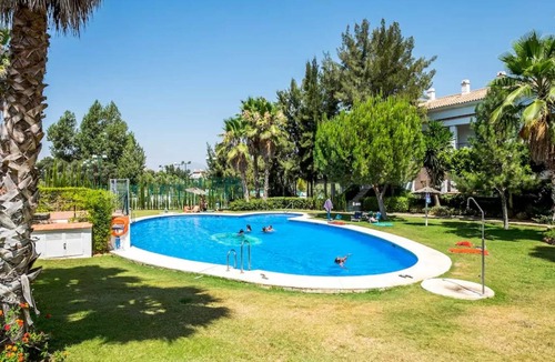 Alhaurin de la Torre Apartment | TESS Apartamento Dodge Lauro Golf