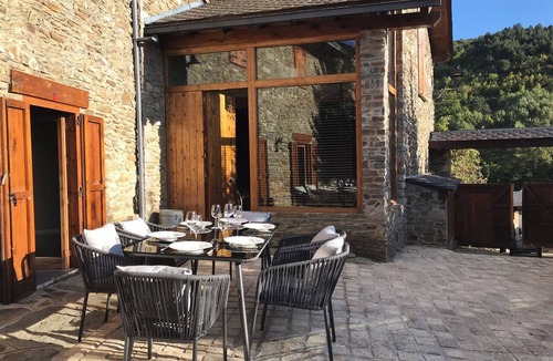 Urtx House | The Queixans Cabin with a Fireplace