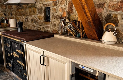 Valle de Cabuerniga Cottage | The Valfría Lagoon. Old wintering house rehabilitated in the middle of nature