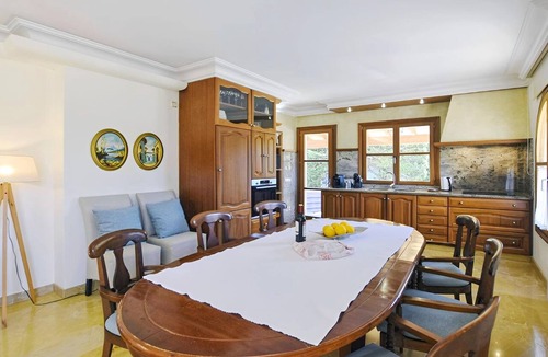 Binissalem House | Tranquil Binissalem Country Home with Pool